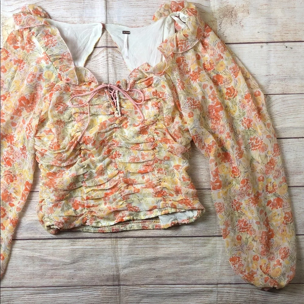 Free People Mabel Fairy Sheet printed ruched‎ blouse with a floral pattern